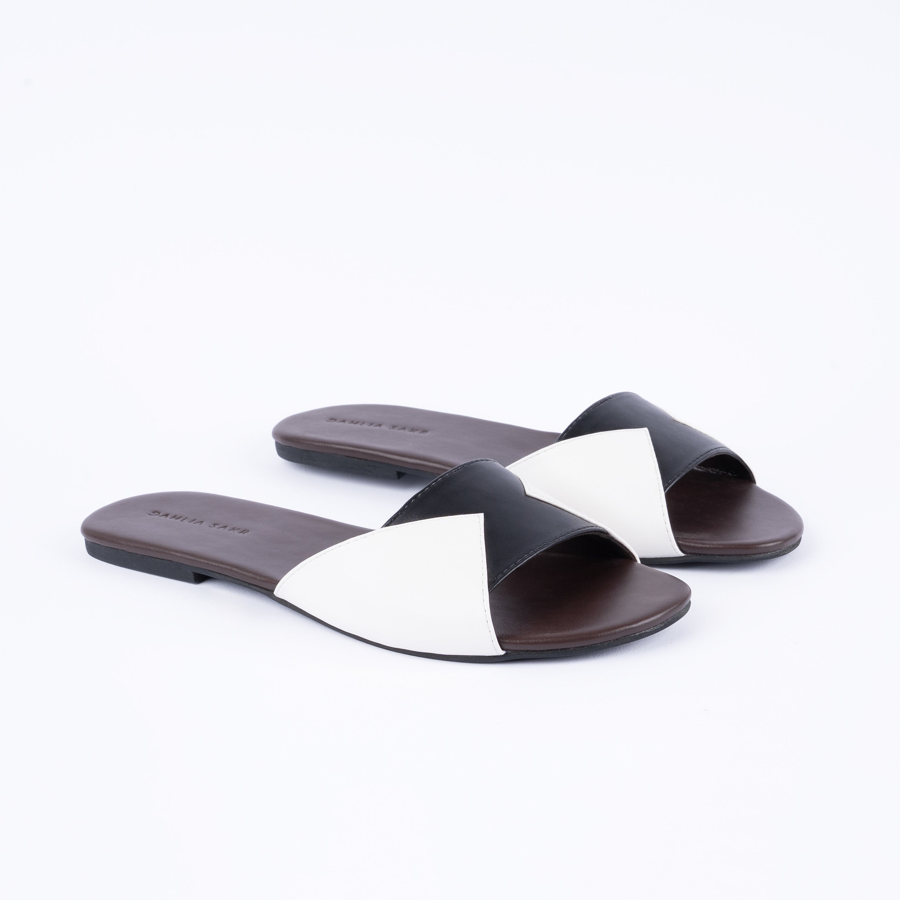 Symmetry Noir Flats