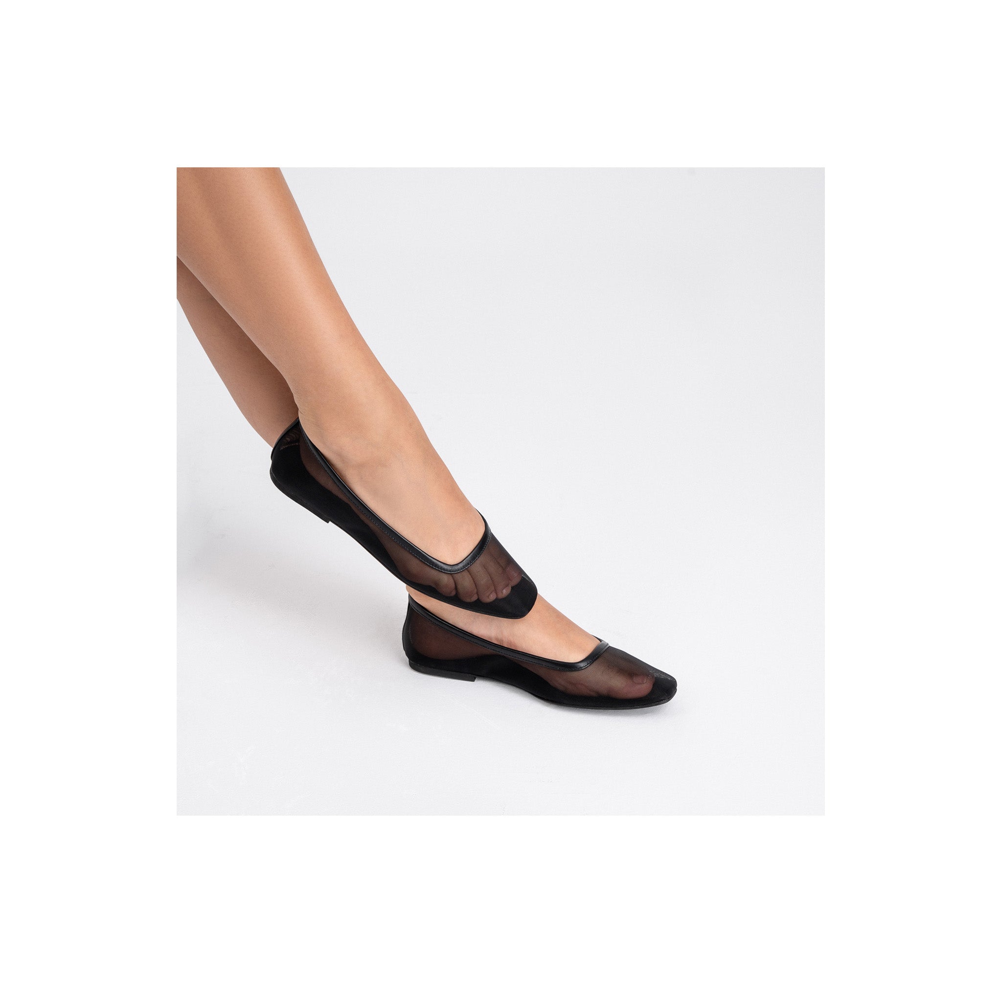 Soft Noir Mesh